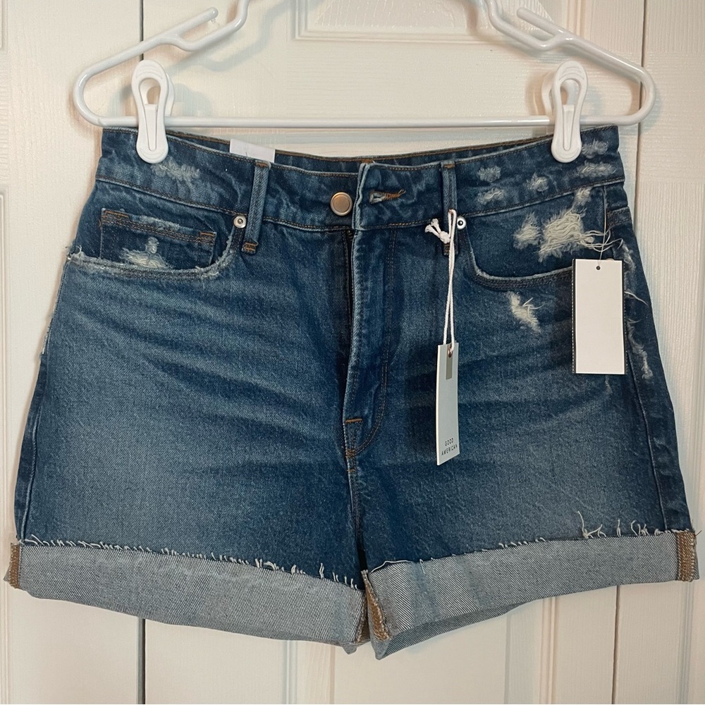 NWT Good American Jean Shorts Size 4